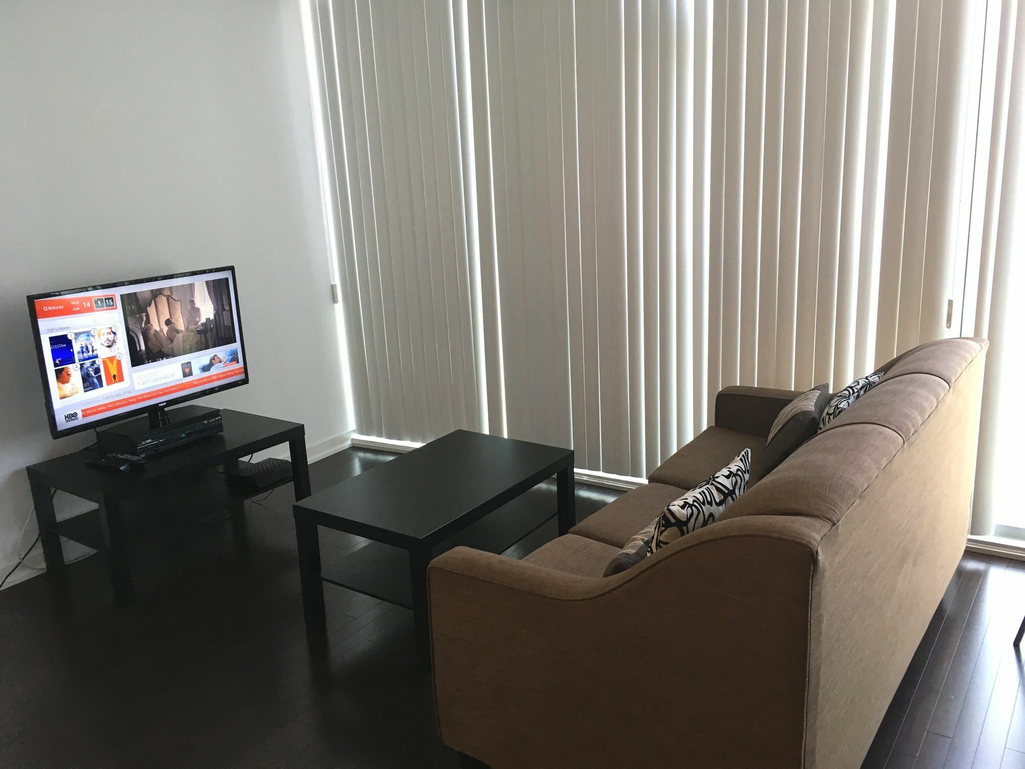 Trinity Suites - Condo On York Street Toronto Ngoại thất bức ảnh